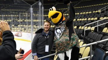 pittsburgh penguins veterans day jersey