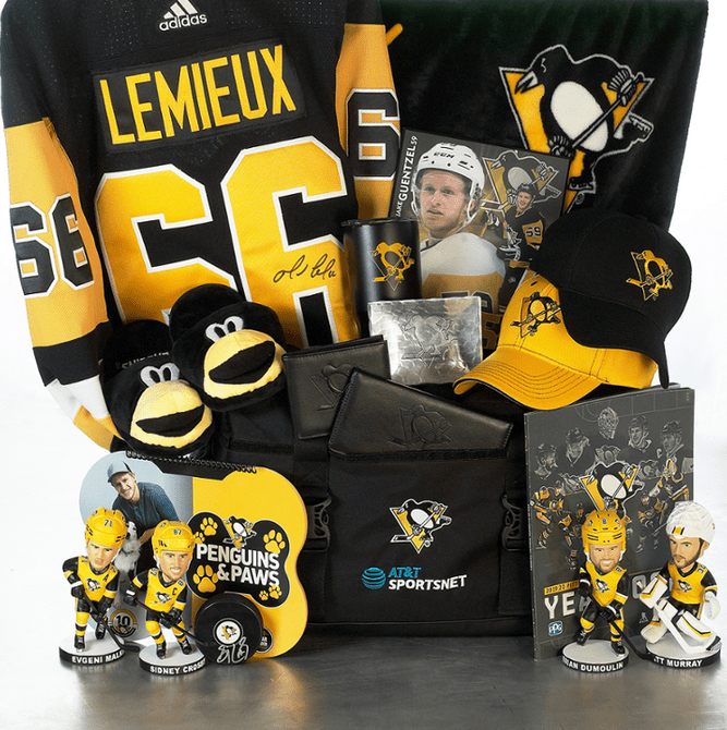 Pittsburgh Penguins Charity Bag 2022 Penguins Puck Display Wendell August